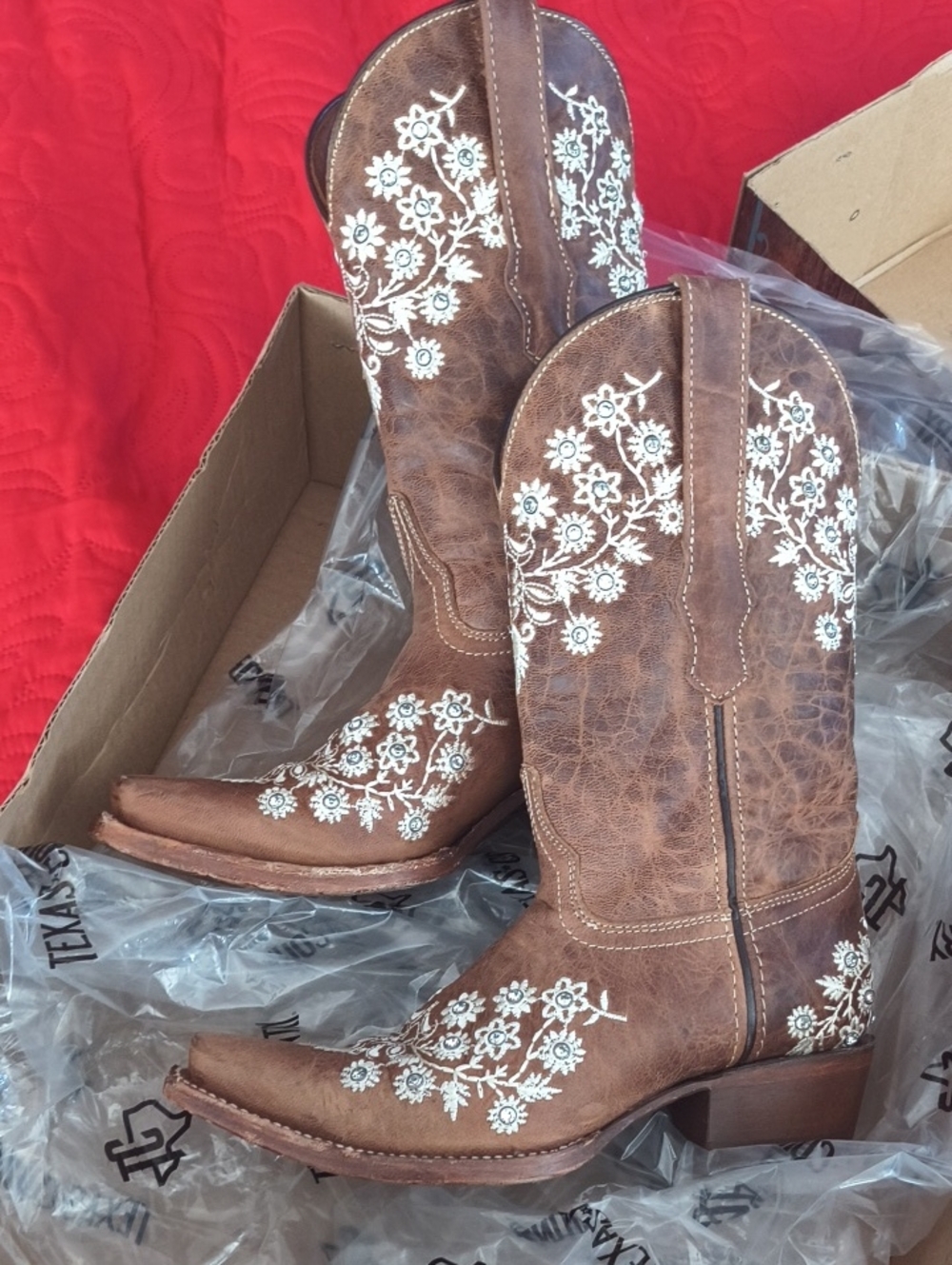 Brown Embroidered Western Cowboy Boots